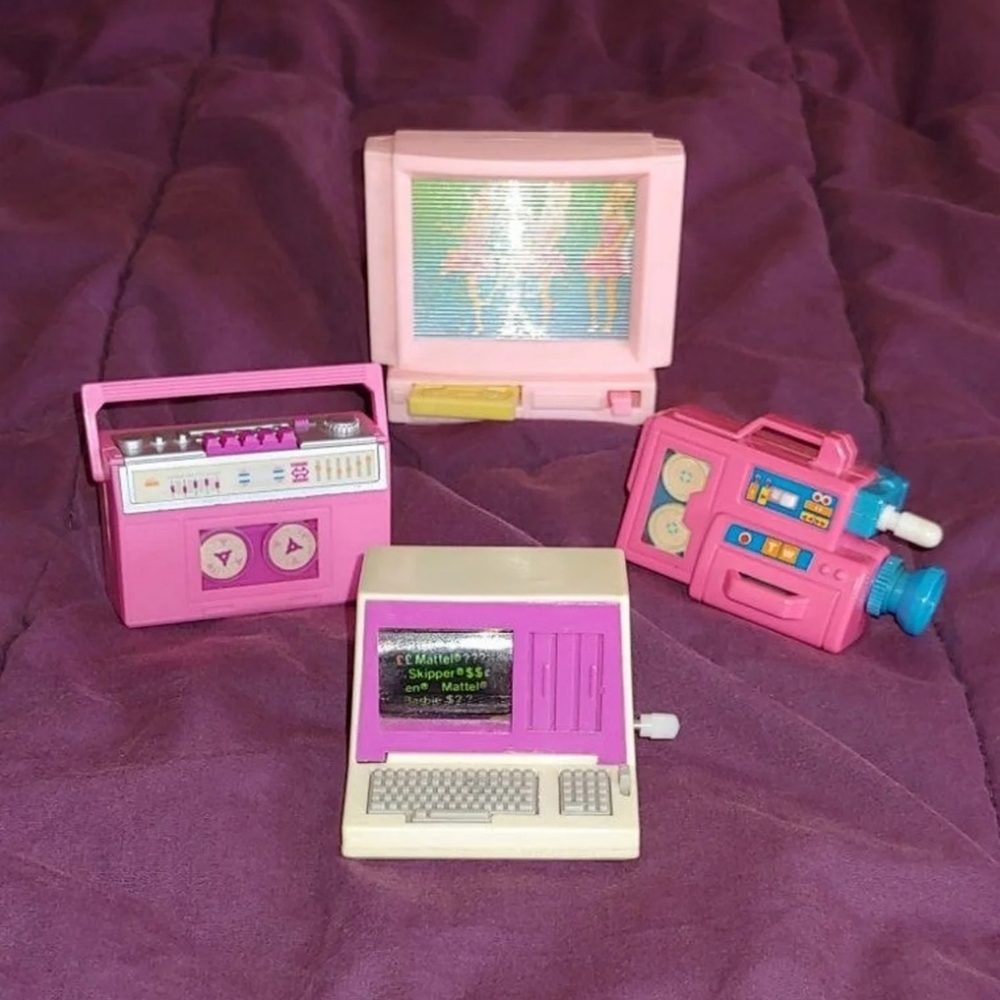 Set of 4 Vintage Barbie Action Accent Wind Ups